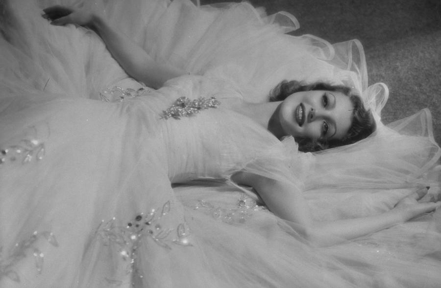 Loretta Young Photograph by Time Life Pictures Loretta Young Photograph by Time Life Pictures