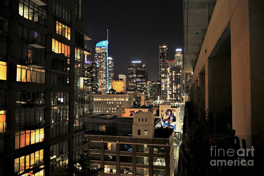 Los Angeles Series - Suite Life Downtown L A Photograph by Lee Antle