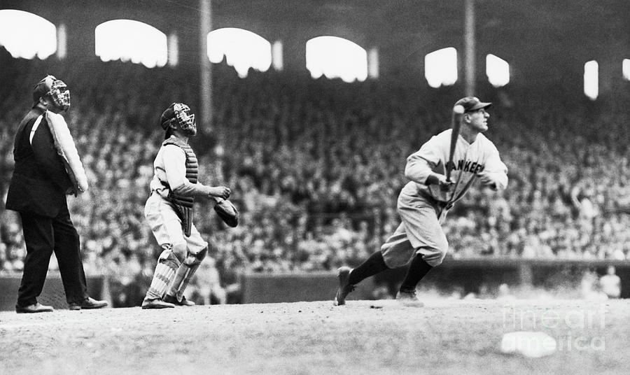 Lou Gehrig Completing Swing Photograph by Bettmann