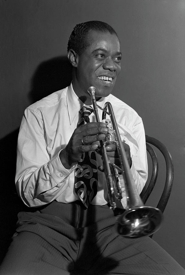 Louis Armstrong - N Y C 1946 Photograph by Daniel Hagerman