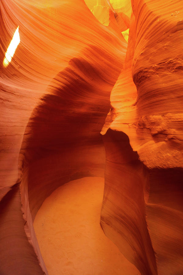Desert Photograph - Lower Antelope Canyon 023 by Richard A Brown