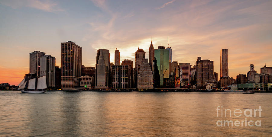 Lower Manhatten by Paul Hennell Lower Manhatten by Paul Hennell