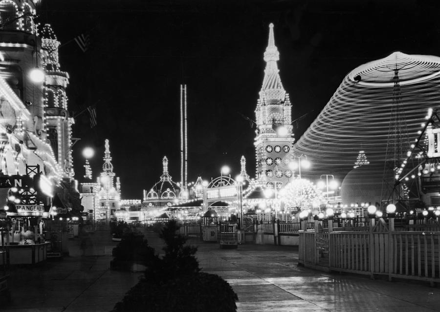 Luna Park Photograph by Archive Photos