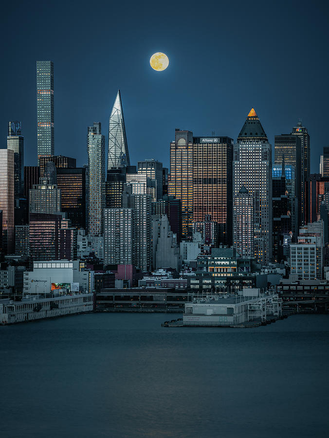 New York City Photograph - Lunar Elegance Over Manhattan by Wei (david) Dai