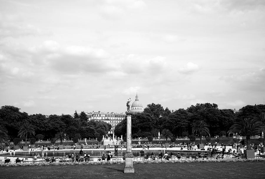 Luxembourg Gardens 12b Photograph by Andrew Fare