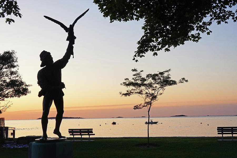 Lynch Park Statue at Sunrise Beverly MA trees Photograph by Toby McGuire
