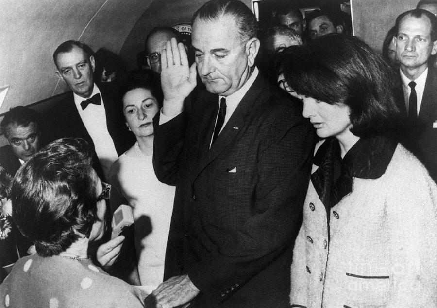 Lyndon Johnson Taking Presidential Oath Photograph By Bettmann
