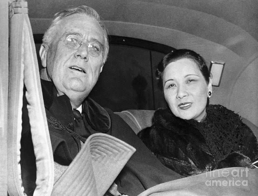 Madame Chiang Visits President Roosevelt Photograph by Bettmann Madame Chiang Visits President Roosevelt Photograph by Bettmann