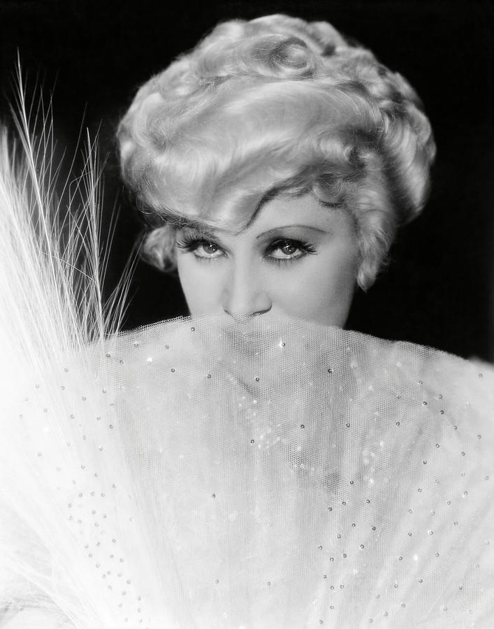 MAE WEST in BELLE OF THE NINETIES -1934-. Photograph by Album