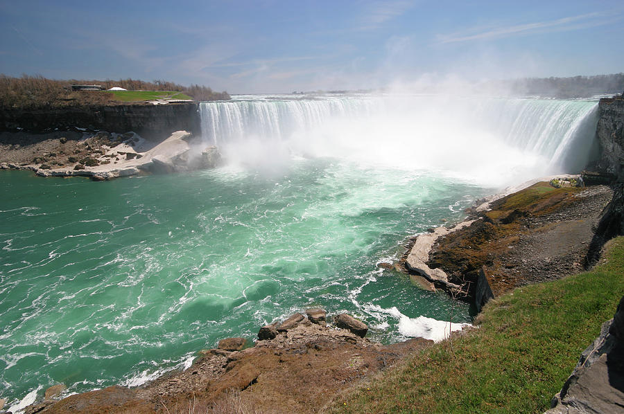 Magnificient Niagara Falls Photograph by Buzbuzzer