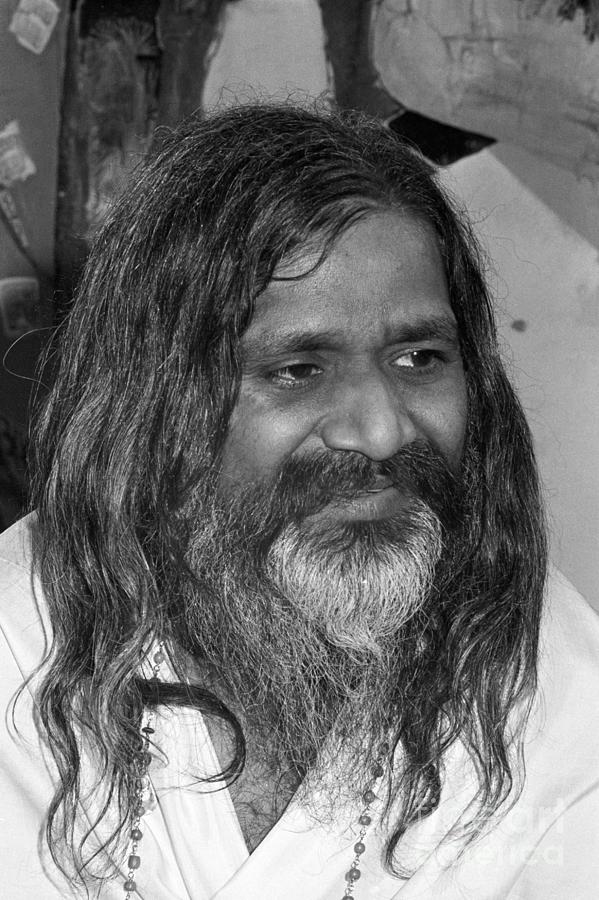 Maharishi Mahesh Yogi In An Airport Photograph by Bettmann