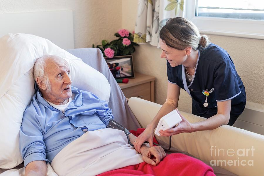 Male Care Home Resident Blood Pressure Test Photograph By Jim Varney Science Photo Library