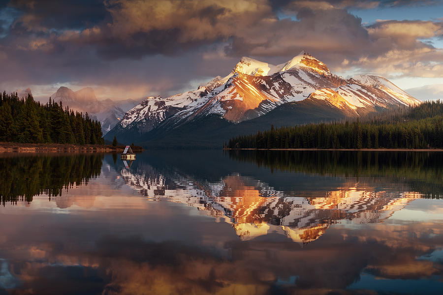 Banff National Park Photograph - Maligne by Juan Pablo De Miguel