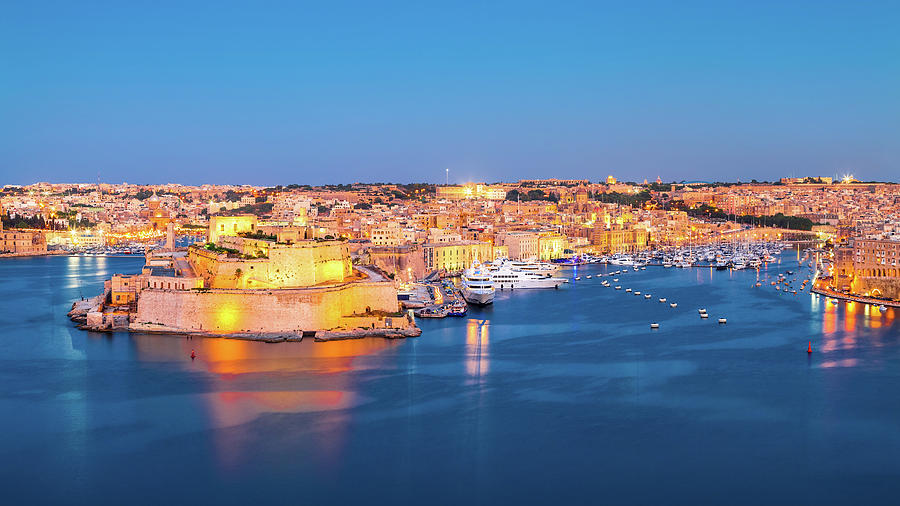 Architecture Photograph - Malta 12 by Tom Uhlenberg Architecture Photograph - Malta 12 by Tom Uhlenberg