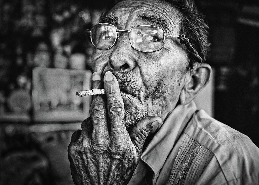 Black And White Photograph - Man From Sahaga by Paul Gs