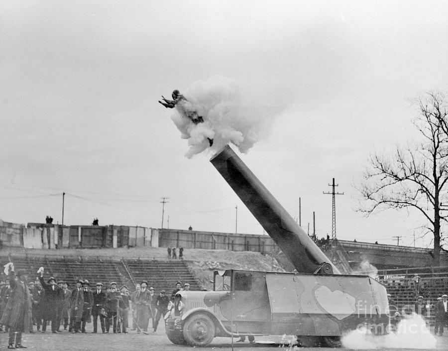Man Shooting Out Of A Cannon Photograph by Bettmann