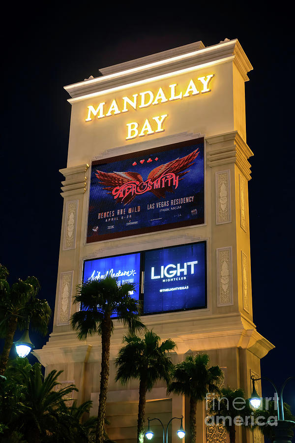 Mandalay Bay Sign at Night Photograph by Aloha Art - Fine Art America