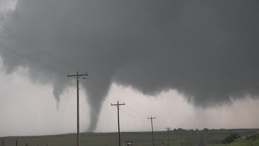 Mangum Oklahoma Tornado 001 Photograph by Dale Kaminski