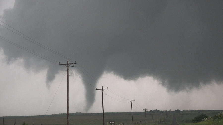 Mangum Oklahoma Tornado 002 Photograph by Dale Kaminski