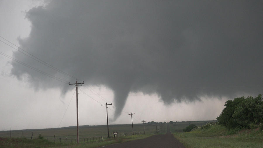 Mangum Oklahoma Tornado 003 Photograph by Dale Kaminski