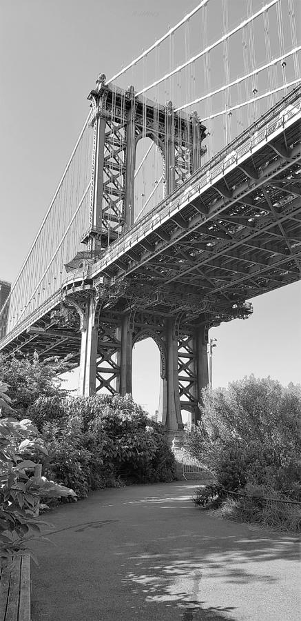 Manhattan Bridg B W 16 Photograph by Rob Hans