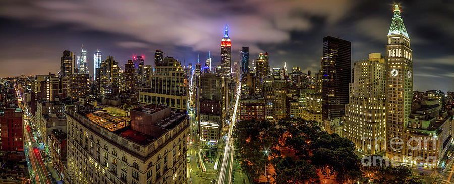 City Photograph - Manhattan Skyline at Night by Jeffrey Schwartz