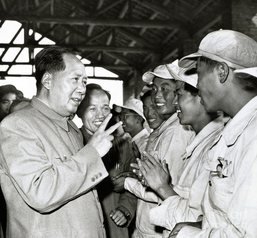 Mao Chats With Steel Workers Photograph by Bettmann