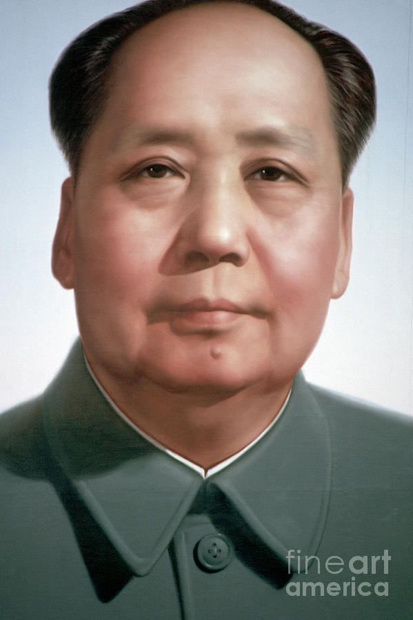 Mao Tse Tung Portrait Photograph by Bettmann