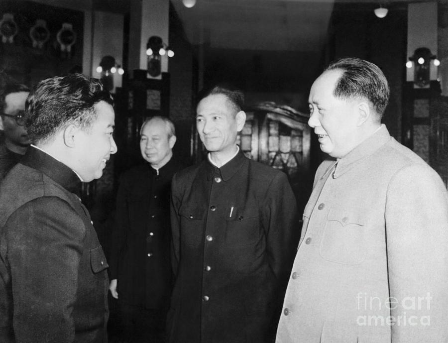 Mao Zedong Talking With Prince Norodom Photograph by Bettmann