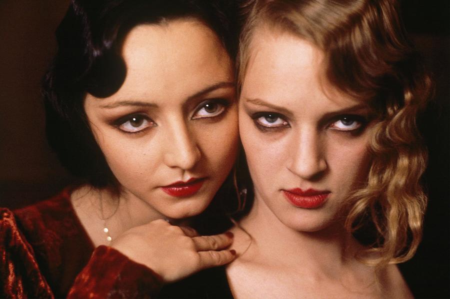 MARIA DE MEDEIROS and UMA THURMAN in HENRY and JUNE -1990-. Photograph by Album