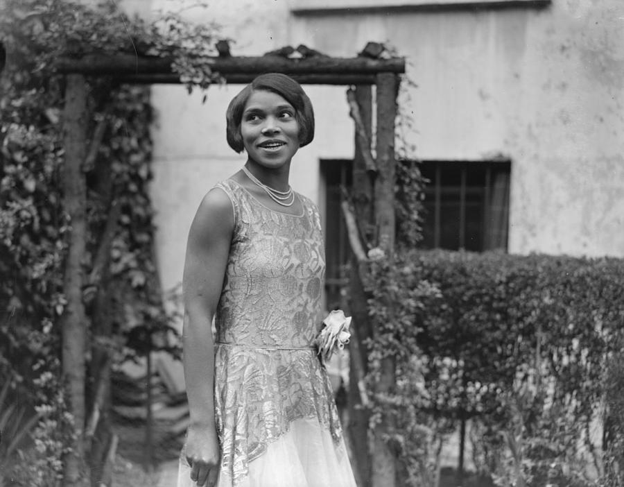 Marian Anderson Photograph by London Express