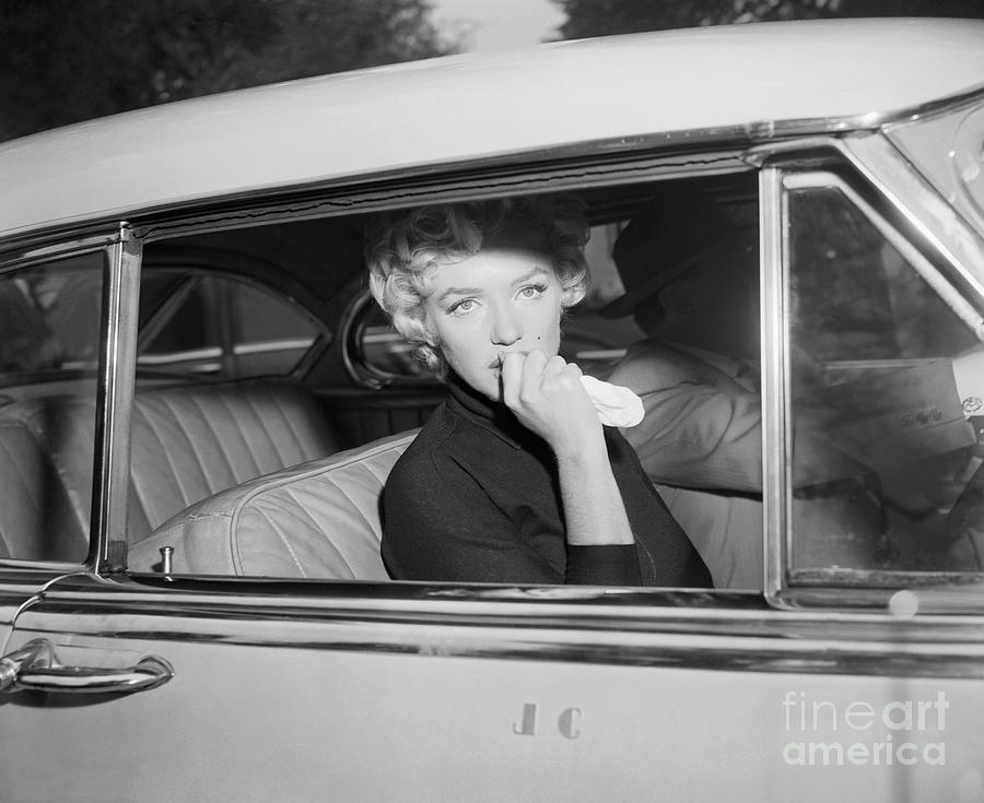 Marilyn Monroe After Announcing Divorce Photograph by Bettmann