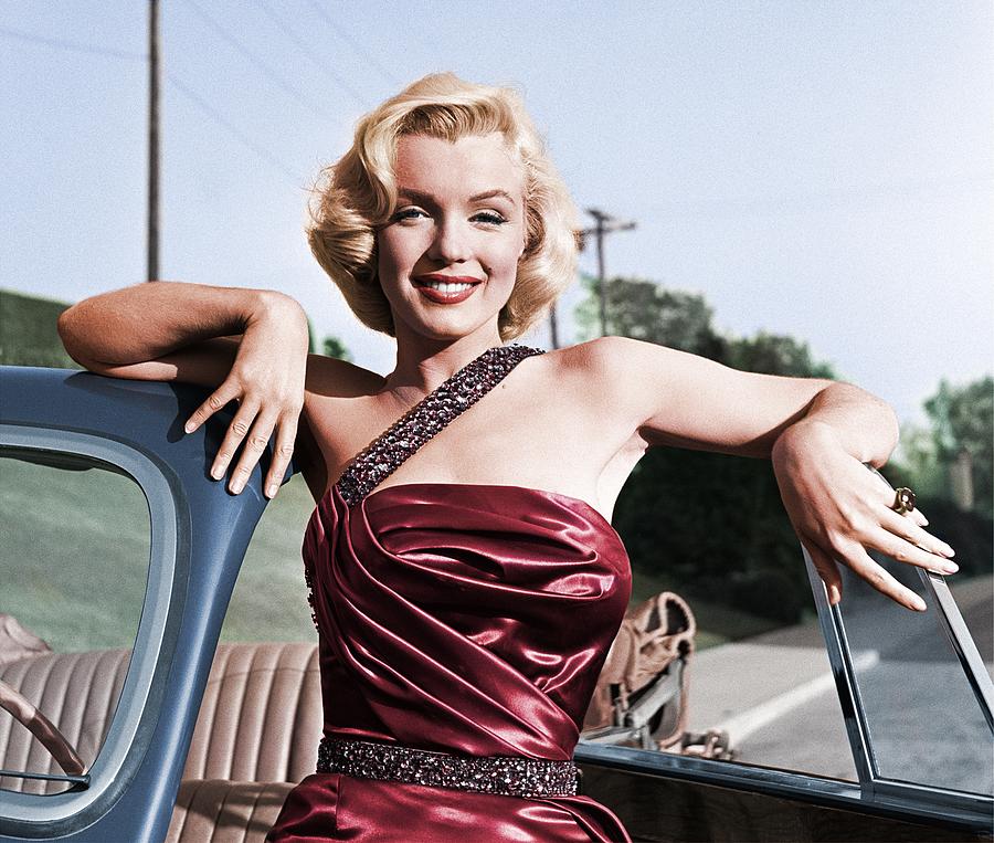 Marilyn Monroe In Dramatic Color Photograph by Frank Worth - Fine Art ...