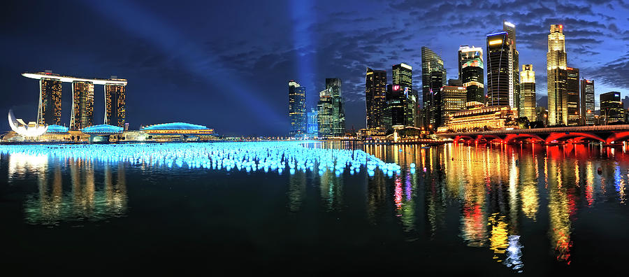 Marina Bay Singapore Countdown 20102011 Photograph by By Toonman