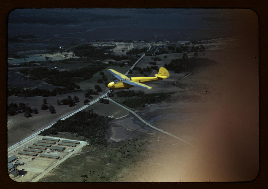 Marine Corps glider Airborn Painting by Palmer, Alfred T