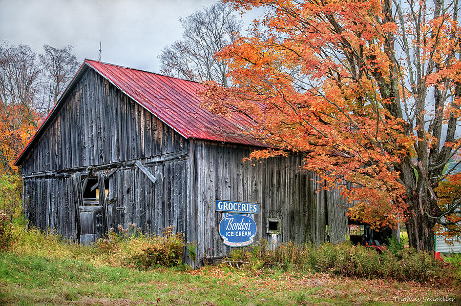 Marlboro Country - Vermont Barn Art Photograph by TS Photo