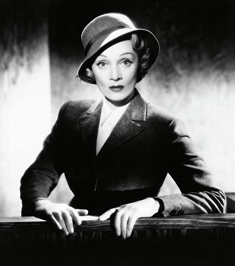 witness for the prosecution marlene dietrich