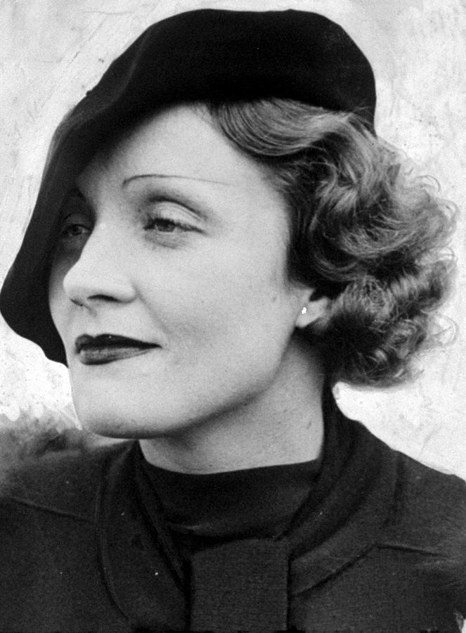 Marlene Dietrich Photograph by New York Daily News Archive Marlene Dietrich Photograph by New York Daily News Archive
