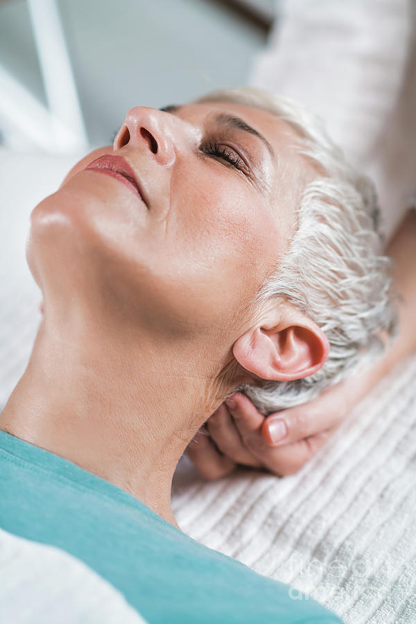 Marma Therapy Ayurveda Head Massage Photograph By Microgen Imagesscience Photo Library Fine