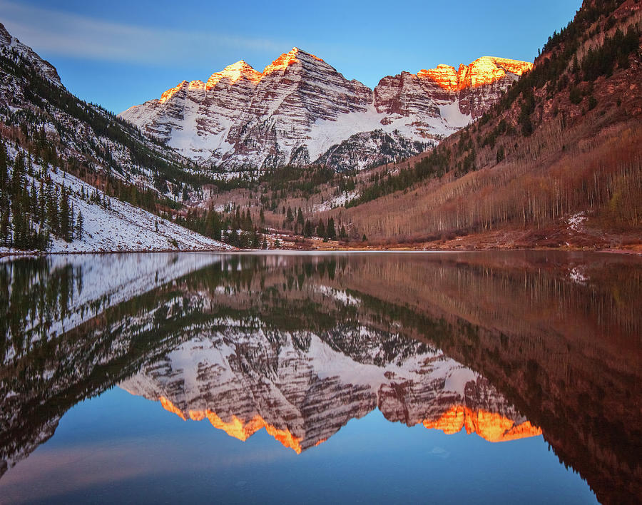 Mountain Photograph - Maroon Bells Alpenglow by Darren White Photography
