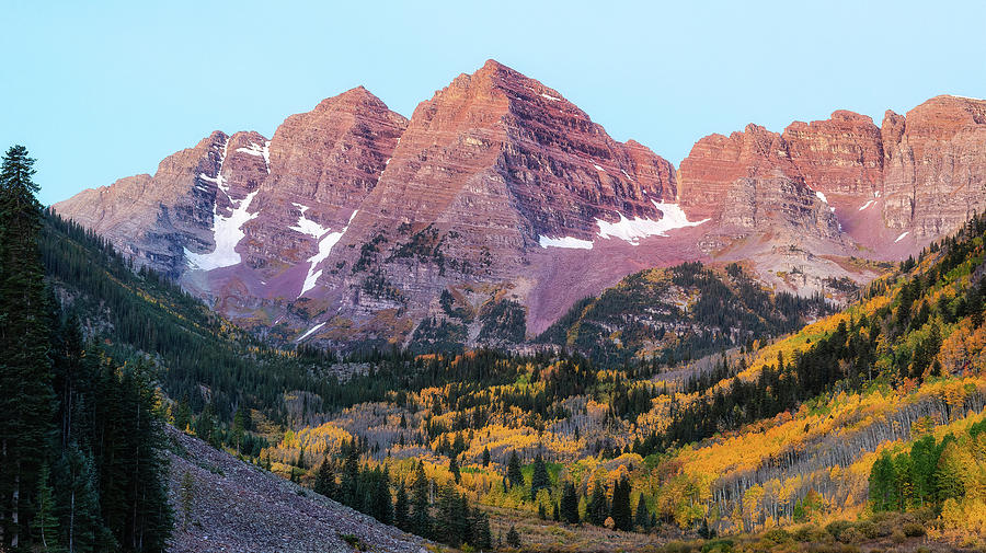 Maroon Bells at Dawn Photograph by Eric Glaser