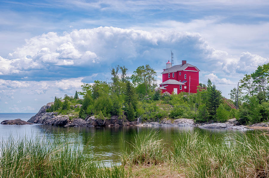 Marquette Harbor Lighthouse Photograph by Gary McCormick