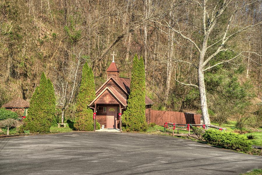 Marriage Chapel Pidgeon Forge Tennessee 3 Photograph by Douglas Barnett