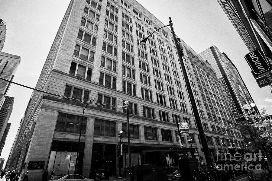 Marshall Field And Company Building Now Macys Chicago Illinois United ...