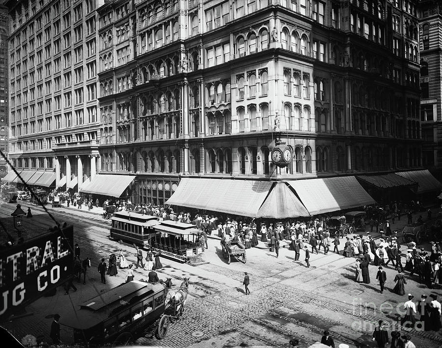 Marshall Field And Company, Chicago, Illinois, Usa, 1905 Photograph by Barnes And Crosby
