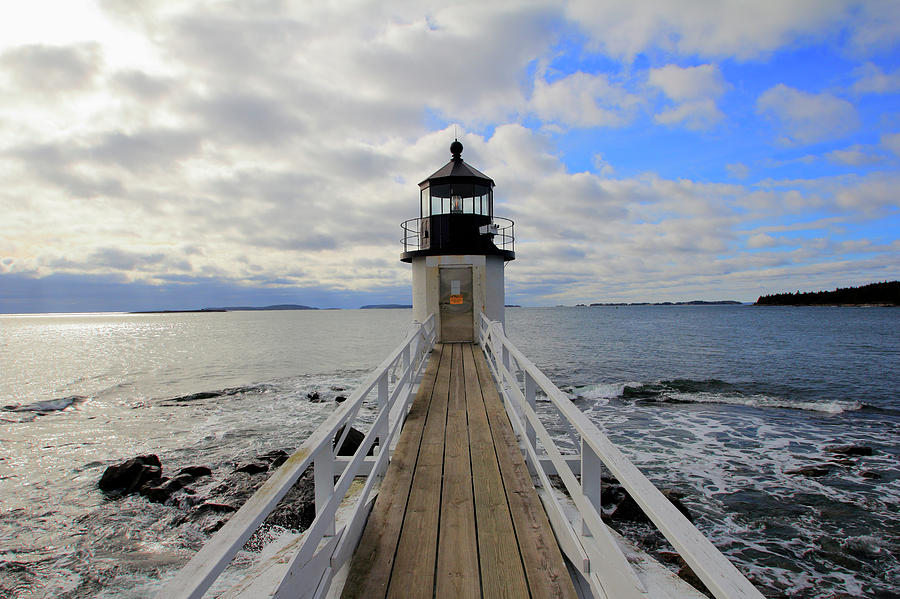 Marshalls Point Lighthouse, Maine Photograph by Gary Corbett