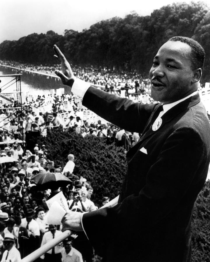 Martin Luther King Jr. Giving Speech Photograph by Globe Photos - Fine ...