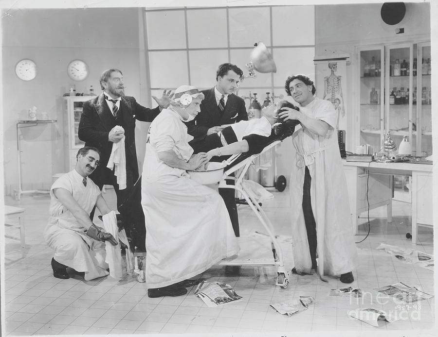 Marx Brothers And Costars In A Day By Bettmann