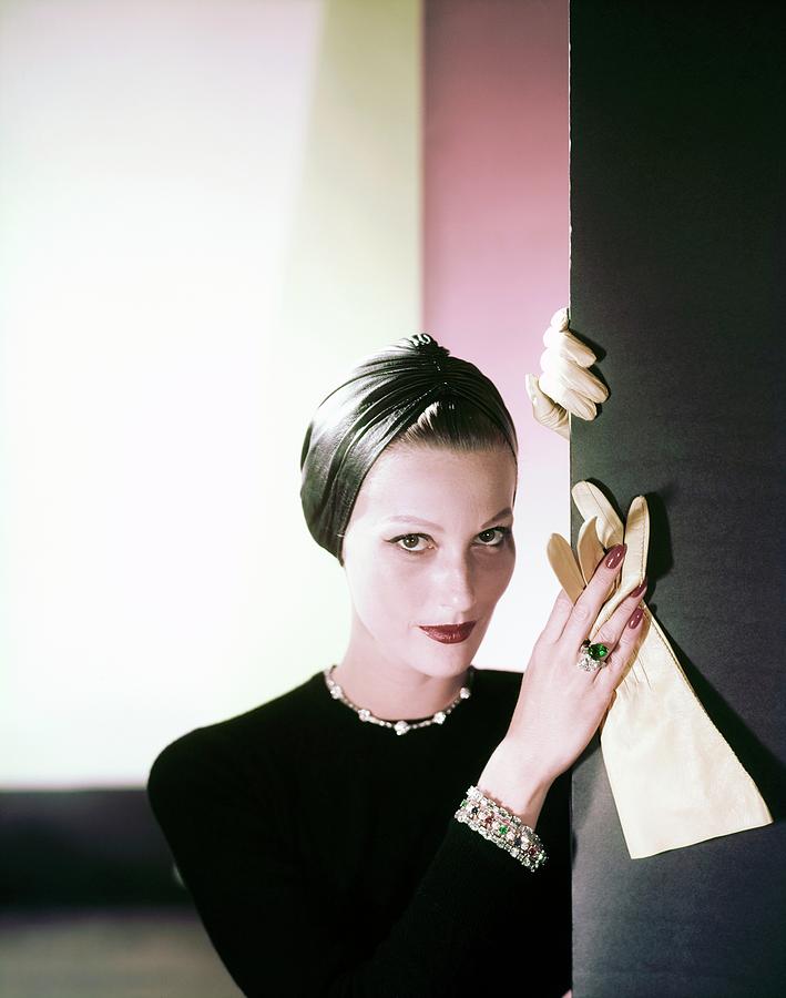 Mary Jane Russell In Cartier Photograph by Horst P. Horst