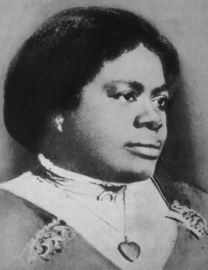 Mary Mcleod Bethune, American Activist Photograph by Science Source